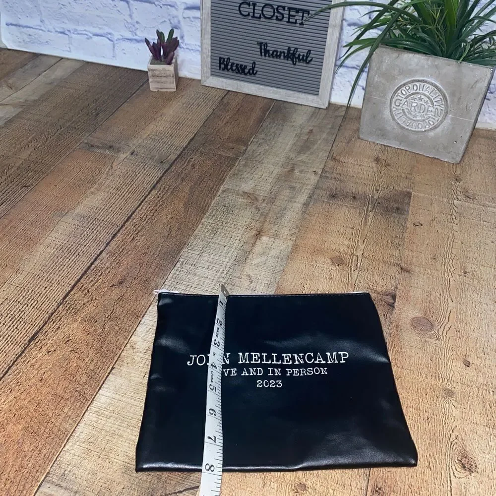 💜 John Mellencamp cosmetic Zipped Bag Live And In Person 2023 Tour New